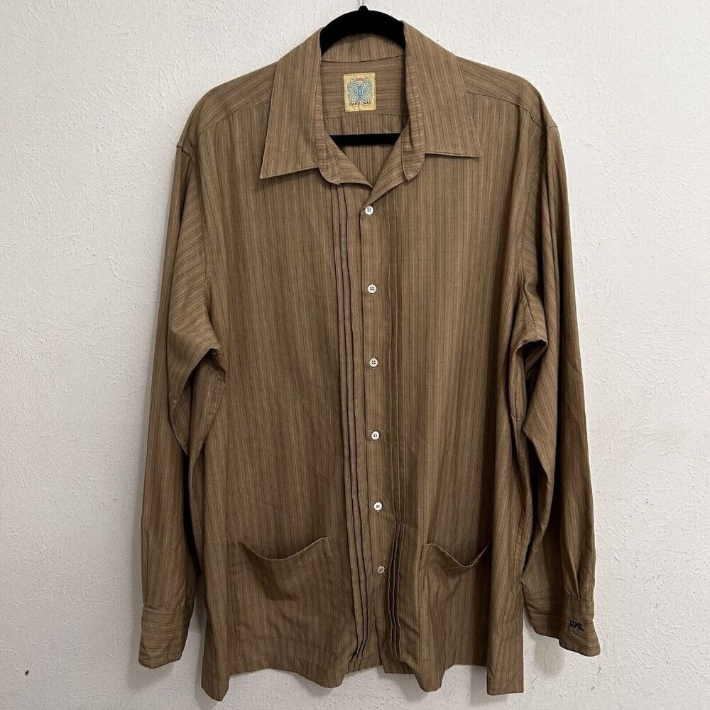Dos Carolinas Guayabera Shirt Men's Button Up Long Sleeve 2 pockets Size XXL Tan